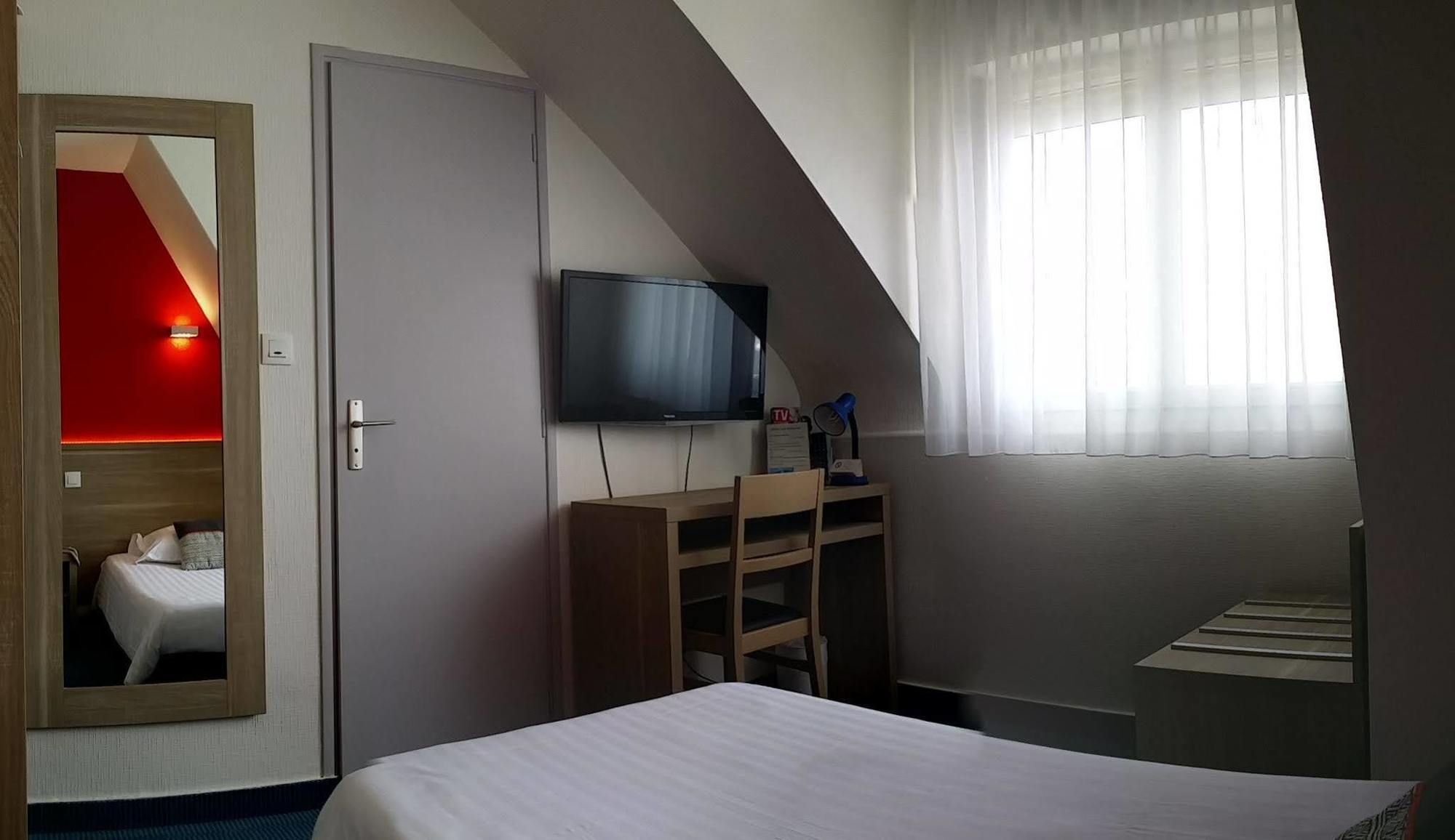 The Originals City, Hotel Les Oceanes, Лорьян Экстерьер фото